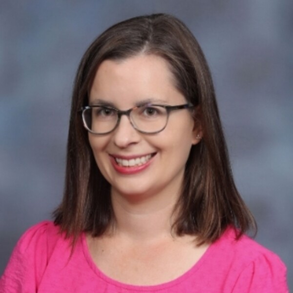 Photo of Elizabeth White Photo of Elizabeth White